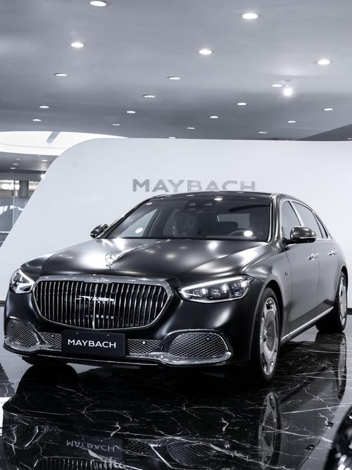 佛山295岚图汽车的售后服务让用户无忧出行，迈巴赫未来的豪华车趋势